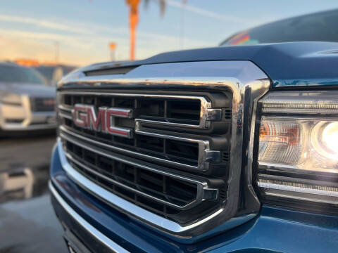 2017 GMC Sierra 1500 for sale at Auto Max of Ventura in Ventura CA
