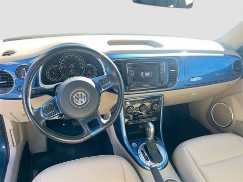 2019 Volkswagen Beetle 2.0T SE