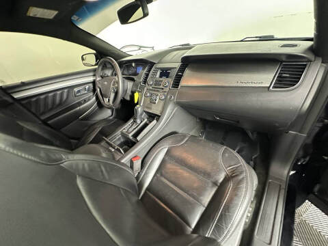 2017 Ford Taurus SEL