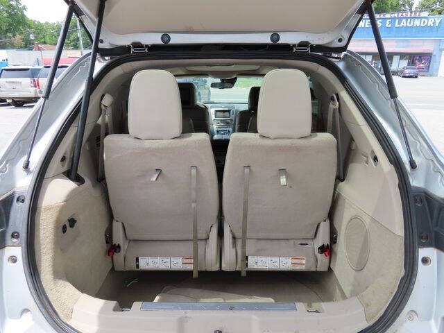 2010 Lincoln MKT