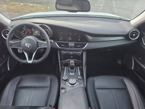 2018 Alfa Romeo Giulia