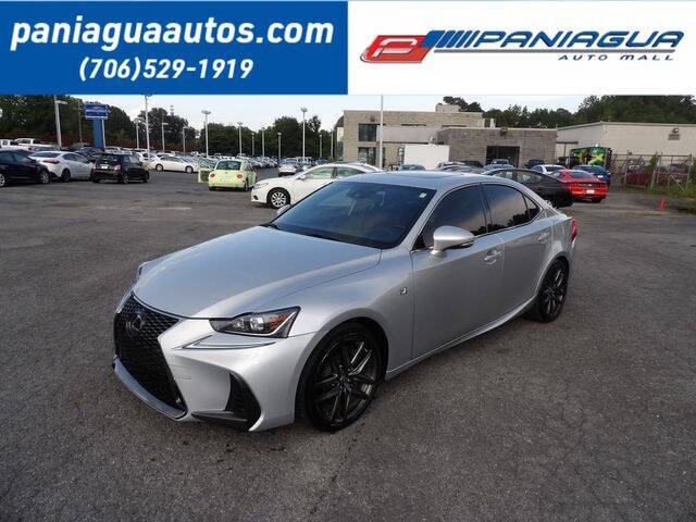 2017 Lexus IS 200t's photo