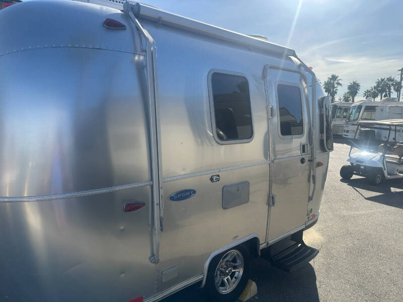 2016 Airstream Sport Series