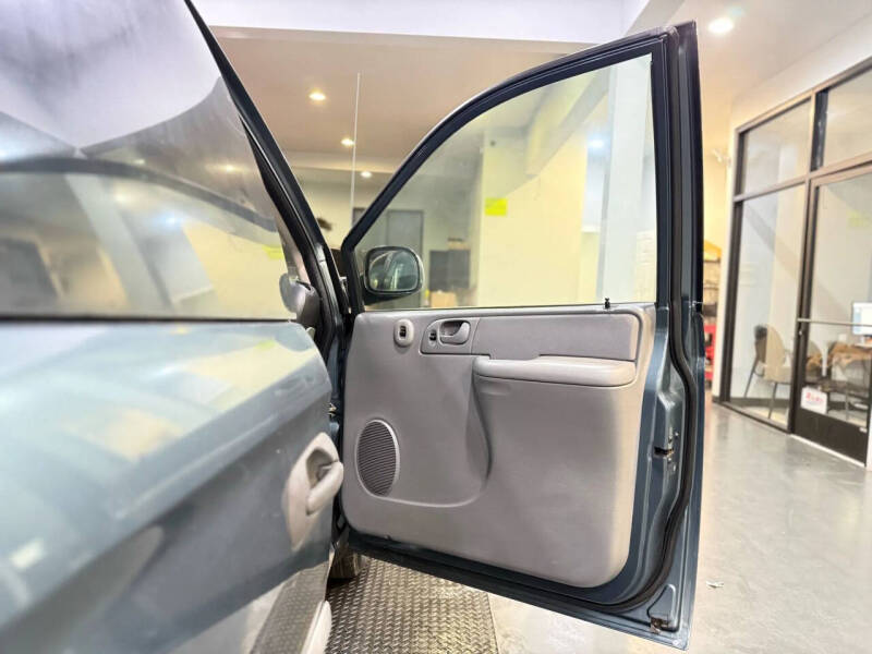 2006 Dodge Grand Caravan SE