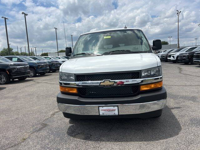 2025 Chevrolet Express 3500
