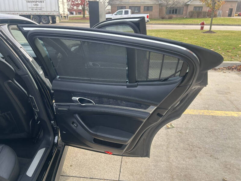 2015 Porsche Panamera Turbo