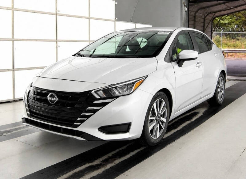 2023 Nissan Versa 1.6 SV CVT's photo