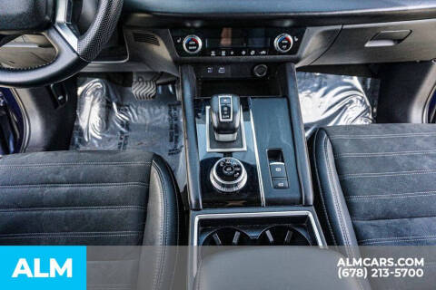 2023 Mitsubishi Outlander SE