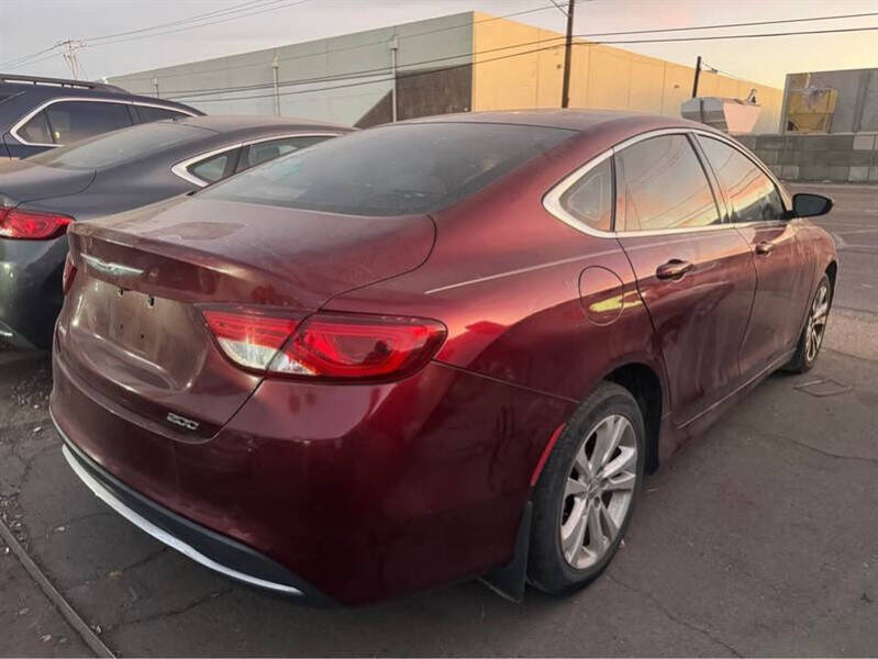 2016 Chrysler 200 LX