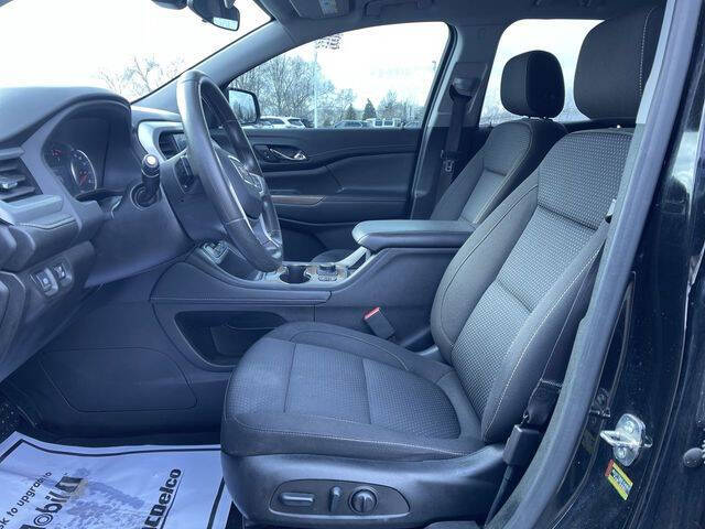2023 GMC Acadia