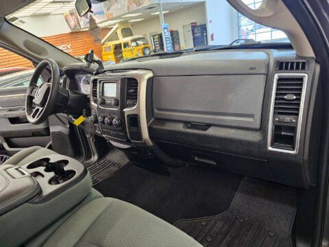 2019 RAM 1500 Classic SLT