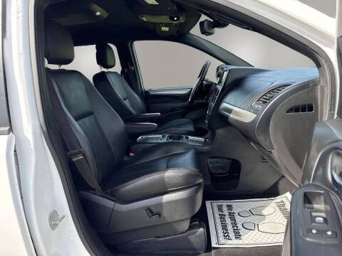 2020 Dodge Grand Caravan GT