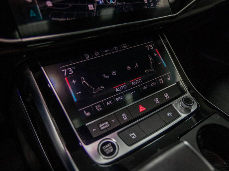 2023 Audi Q7 quattro Premium Plus 55 TFSI