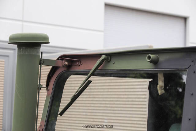 2018 AM General Hummer