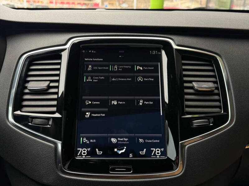 2018 Volvo XC90 T6 Momentum