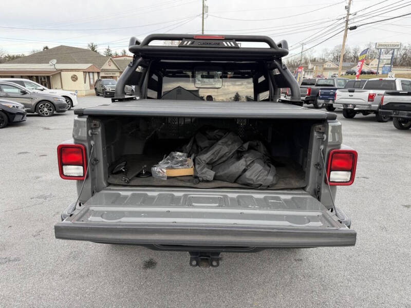 2020 Jeep Gladiator Overland