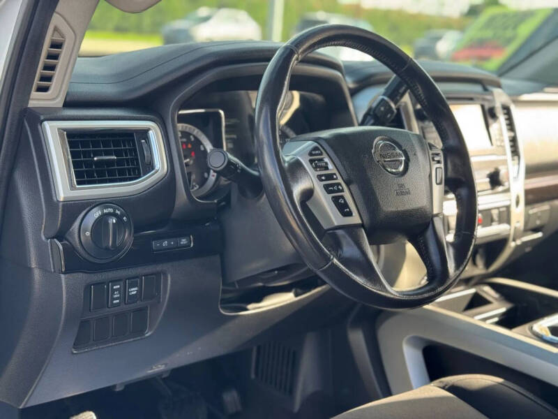 2018 Nissan Titan