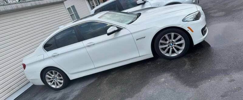 2016 BMW 5 Series for sale at CRS Auto & Trailer Sales Inc in Clay City KY
