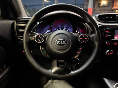 2014 Kia Soul +