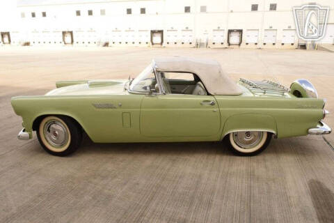 1956 Ford Thunderbird