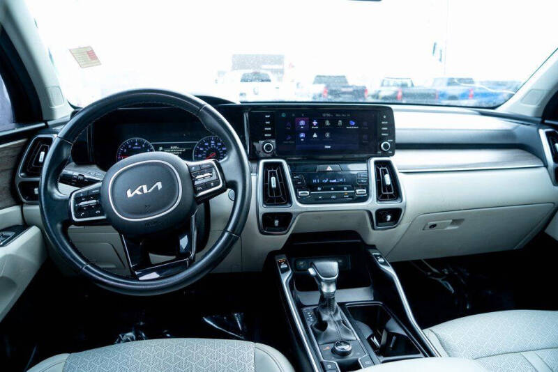 2022 Kia Sorento X-Line EX