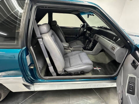 1993 Ford Mustang GT