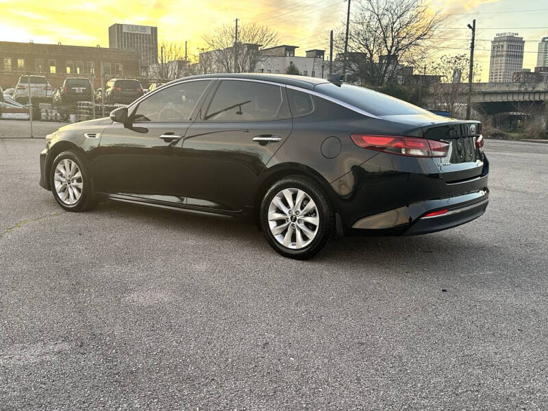 2018 Kia Optima LX