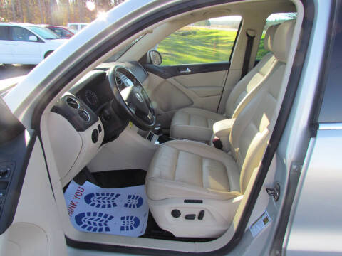 2010 Volkswagen Tiguan SE 4Motion