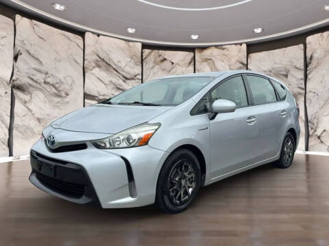 2015 Toyota Prius v Three