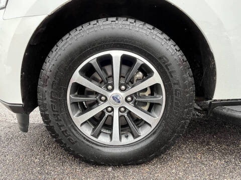 2020 Ford Expedition XLT
