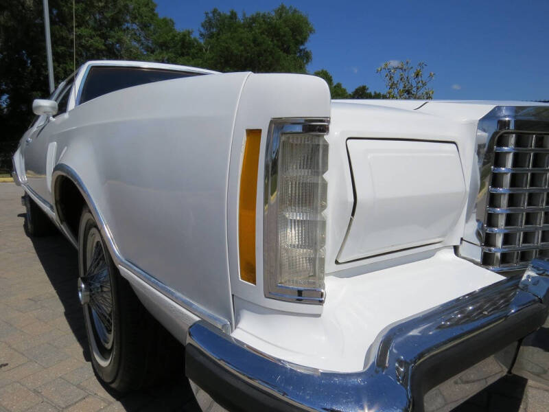 1977 Ford Thunderbird