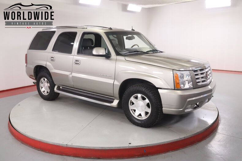 2003 Cadillac Escalade