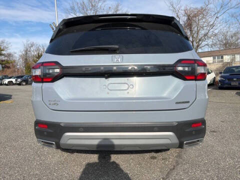 2023 Honda Pilot Touring