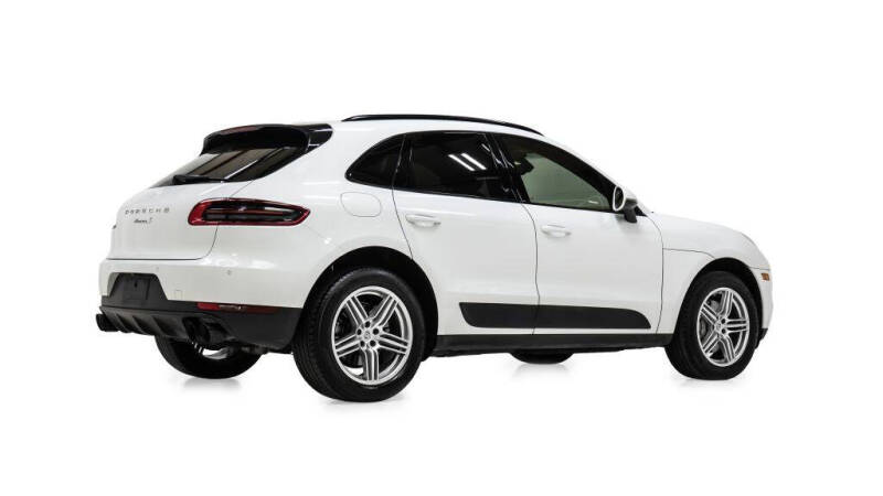 2015 Porsche Macan S