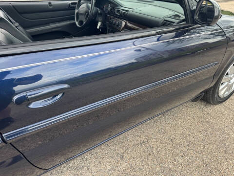 2004 Chrysler Sebring LXi