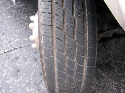 2003 Ford E-Series E-450 SD