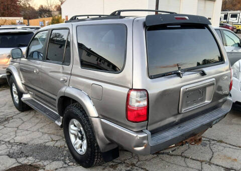 2002 Toyota 4Runner SR5