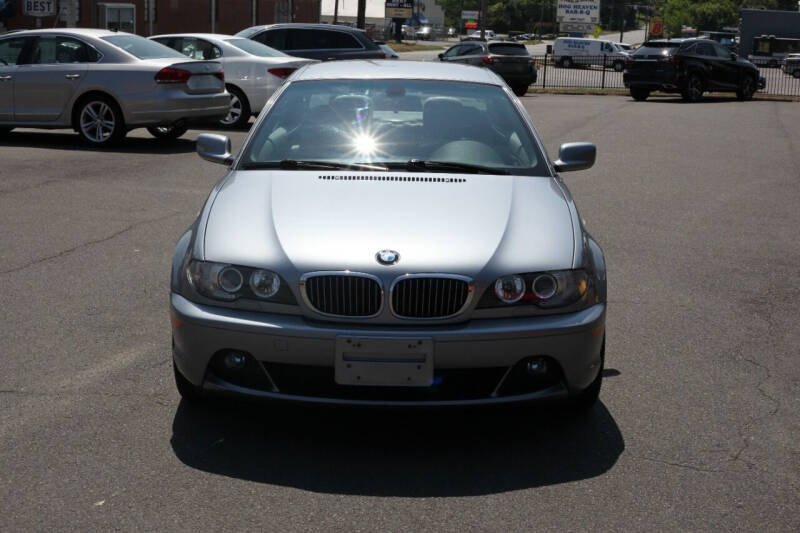 2004 BMW 3 Series 330 photo 2