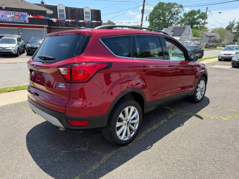 2019 Ford Escape SEL