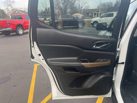 2017 GMC Acadia SLE-2