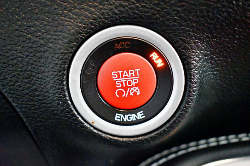 2015 Dodge Challenger SRT Hellcat