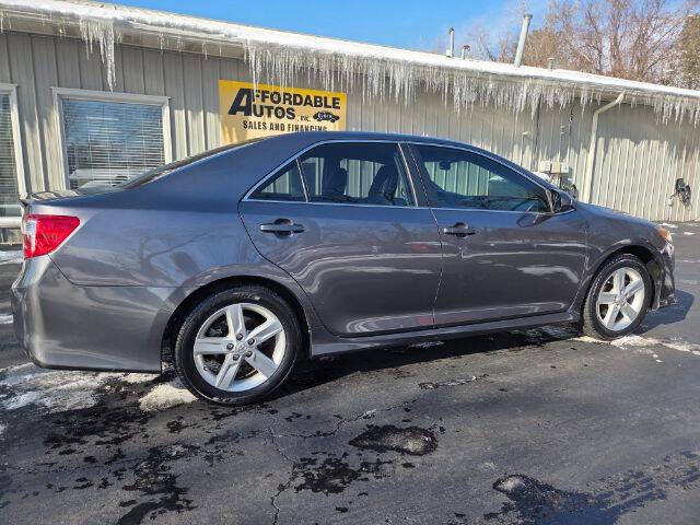 2014 Toyota Camry SE