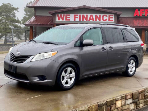 2011 Toyota Sienna