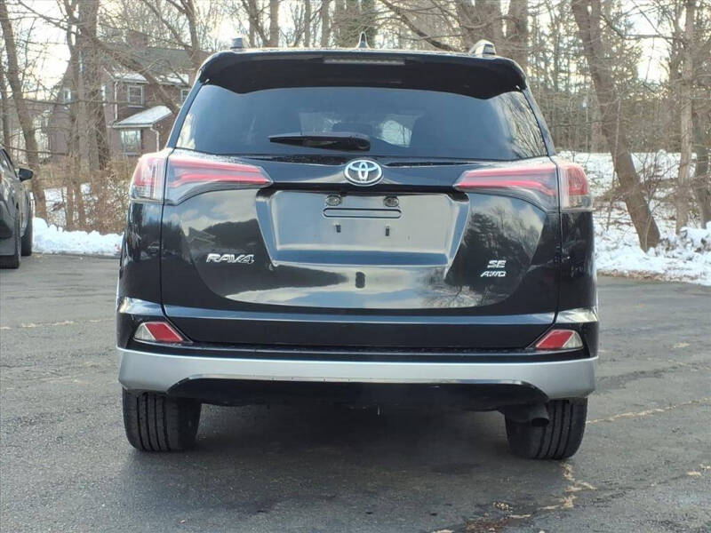 2016 Toyota RAV4 SE