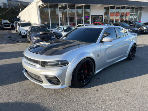 2020 Dodge Charger for sale at APX Auto Brokers in Edmonds WA