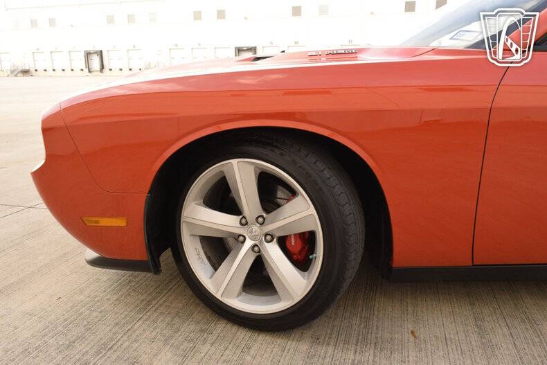 2008 Dodge Challenger SRT8