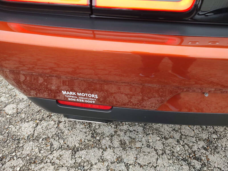 2021 Dodge Challenger SXT