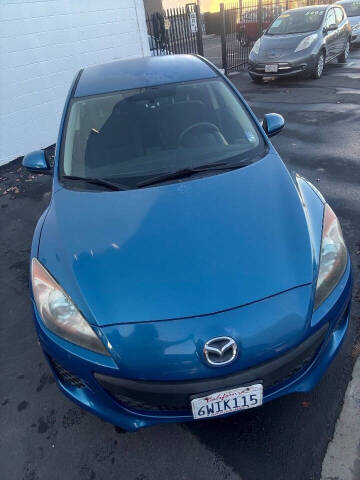 2012 Mazda MAZDA3 i Touring