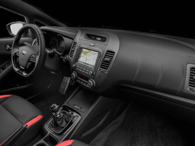 2017 Kia Forte5 LX