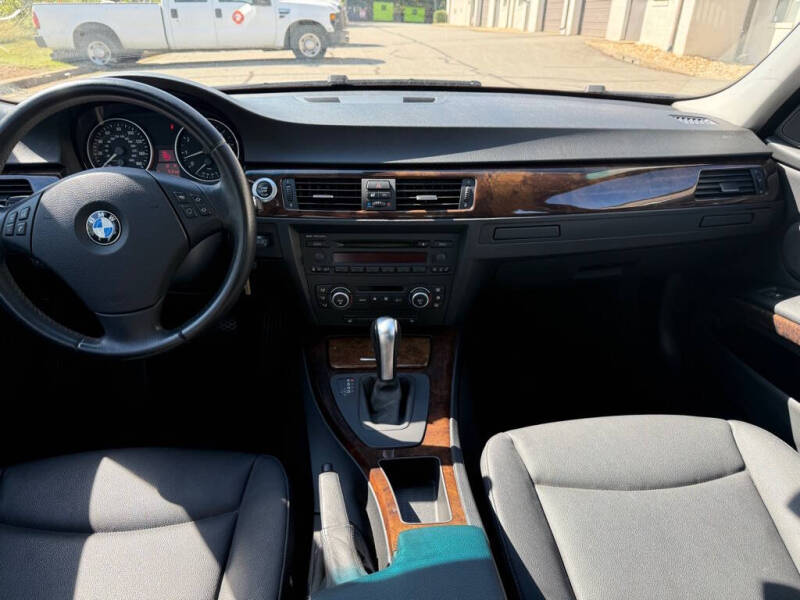 2007 BMW 3 Series 328xi